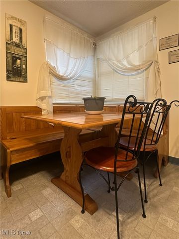 1443 Youll Street, Niles, OH 44446