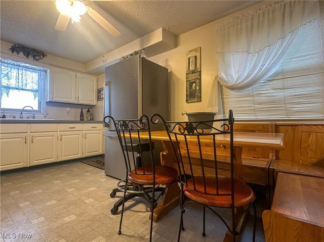 1443 Youll Street, Niles, OH 44446