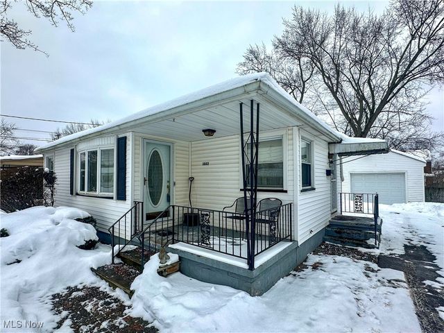 1443 Youll Street, Niles, OH 44446