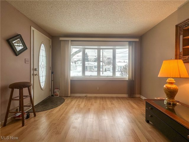 1443 Youll Street, Niles, OH 44446