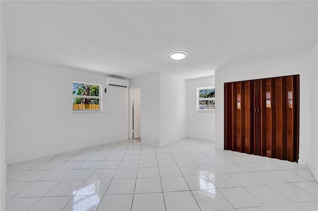 2422 Sherman Street, Hollywood, FL 33020