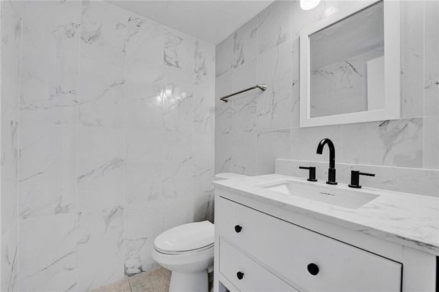 2422 Sherman Street, Hollywood, FL 33020