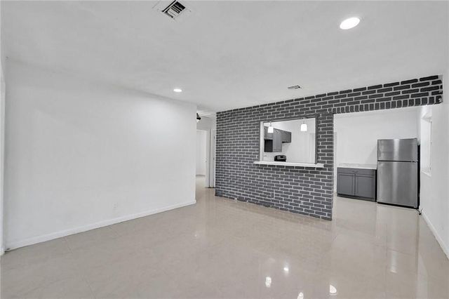 2422 Sherman Street, Hollywood, FL 33020
