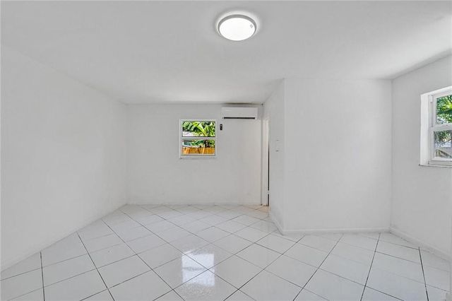 2422 Sherman Street, Hollywood, FL 33020