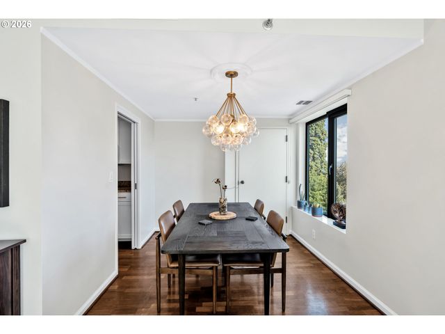 2245 Sw PARK Pl 6D, Portland, OR 97205
