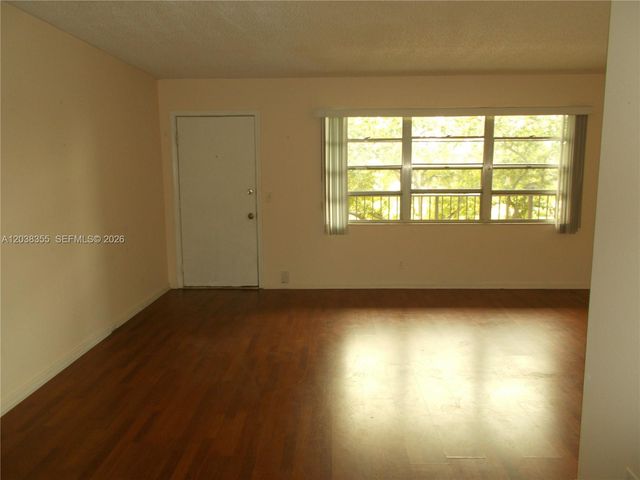 1301 SW 135th Terrace 309J, Pembroke Pines, FL 33027