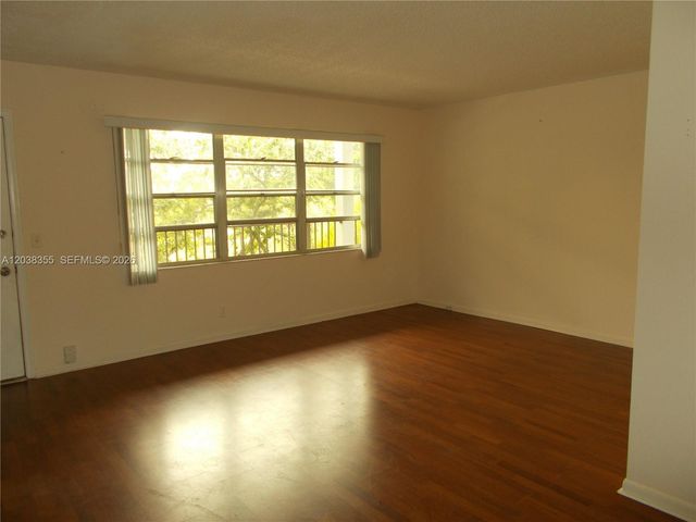 1301 SW 135th Terrace 309J, Pembroke Pines, FL 33027