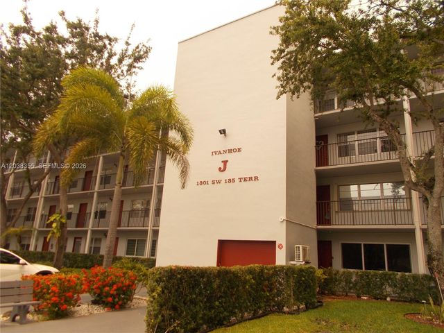 1301 SW 135th Terrace 309J, Pembroke Pines, FL 33027