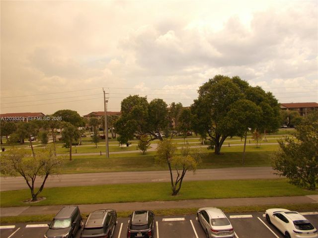 1301 SW 135th Terrace 309J, Pembroke Pines, FL 33027