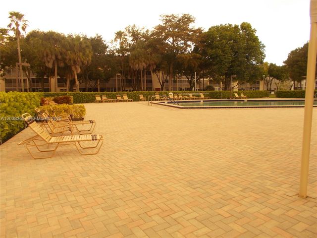1301 SW 135th Terrace 309J, Pembroke Pines, FL 33027