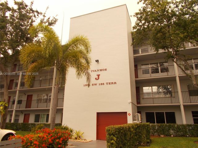 1301 SW 135th Terrace 309J, Pembroke Pines, FL 33027