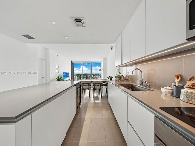 88 SW 7th Street 2506, Miami, FL 33130