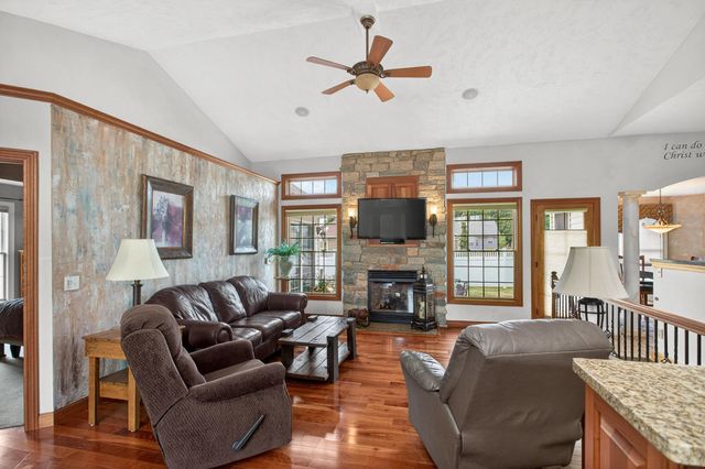 155 Dragonfly Circle, Geneseo, IL 61254