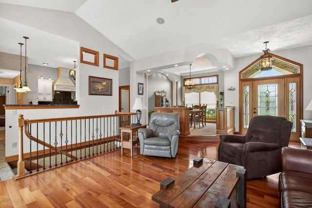 155 Dragonfly Circle, Geneseo, IL 61254