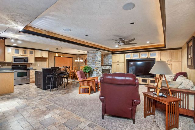 155 Dragonfly Circle, Geneseo, IL 61254