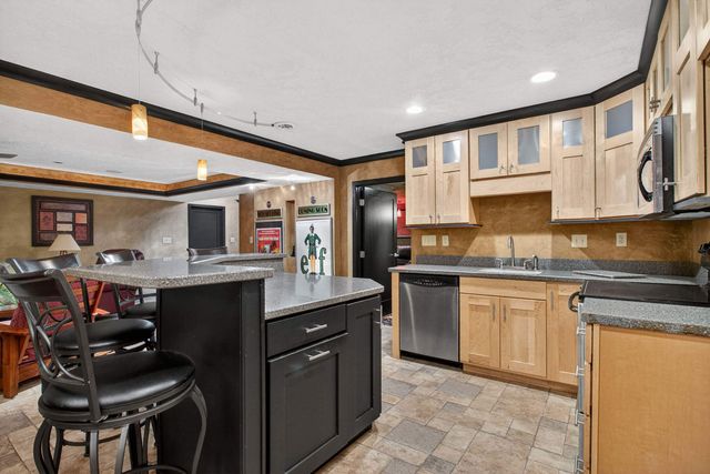 155 Dragonfly Circle, Geneseo, IL 61254