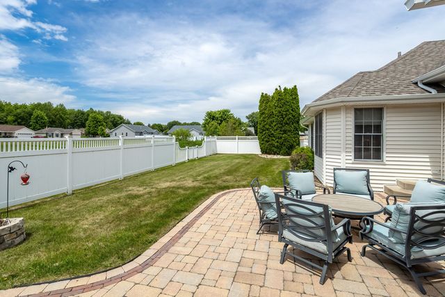 155 Dragonfly Circle, Geneseo, IL 61254