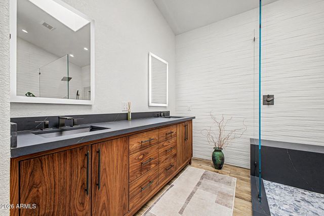 433 W TEAKWOOD Drive, Sun Lakes, AZ 85248