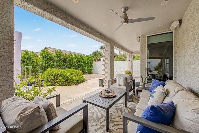 433 W TEAKWOOD Drive, Sun Lakes, AZ 85248