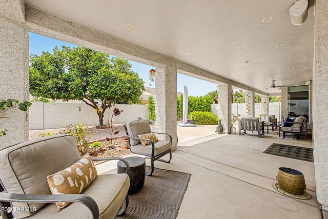 433 W TEAKWOOD Drive, Sun Lakes, AZ 85248