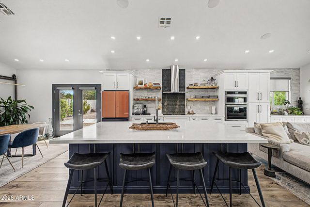 433 W TEAKWOOD Drive, Sun Lakes, AZ 85248