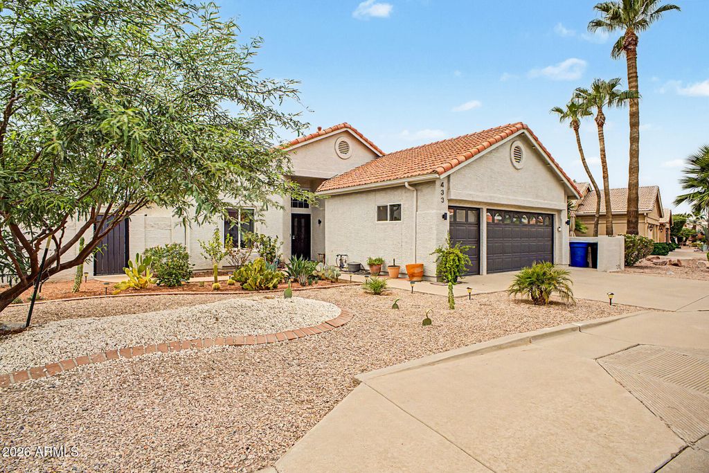 433 W TEAKWOOD Drive, Sun Lakes, AZ 85248 — photo 2
