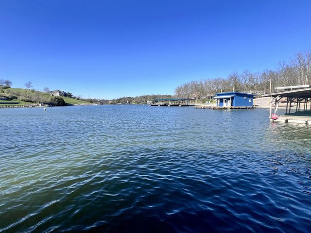 255 Highview Drive, Williamstown, KY 41097