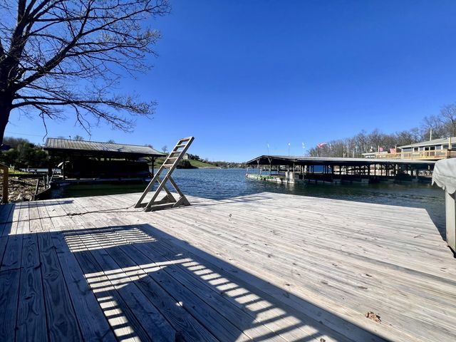 255 Highview Drive, Williamstown, KY 41097