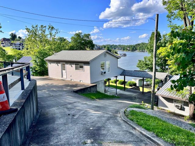 255 Highview Drive, Williamstown, KY 41097