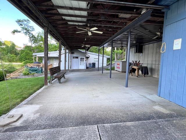 255 Highview Drive, Williamstown, KY 41097