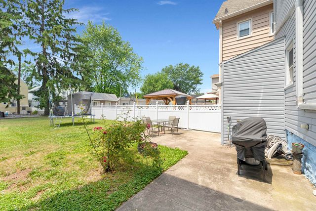 78 WEST 28TH ST, Bayonne, NJ 07002