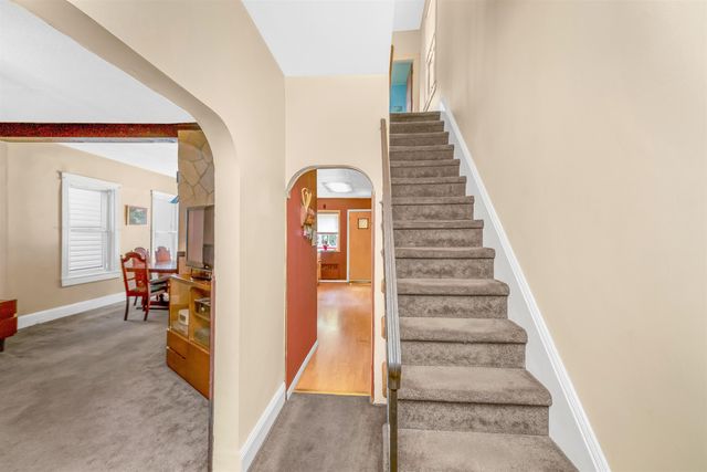 78 WEST 28TH ST, Bayonne, NJ 07002