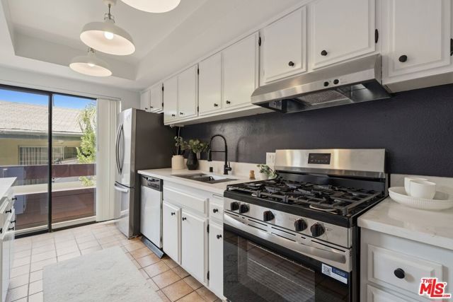 12806 Pacific Avenue 8, Los Angeles, CA 90066