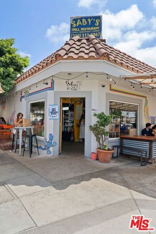 12806 Pacific Avenue 8, Los Angeles, CA 90066