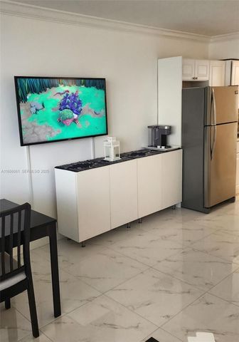 19201 Collins Avenue 104, Sunny Isles Beach, FL 33160