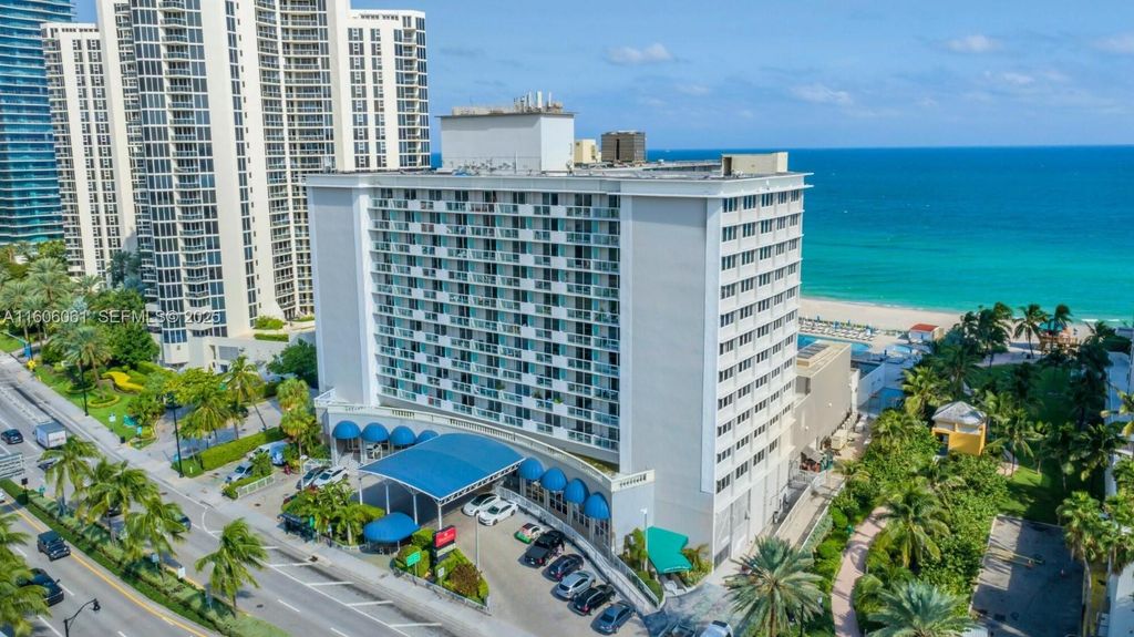 19201 Collins Avenue 104, Sunny Isles Beach, FL 33160