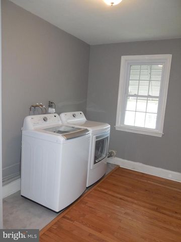 2444 KEYWAY, Baltimore, MD 21222