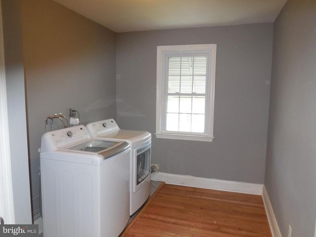 2444 KEYWAY, Baltimore, MD 21222