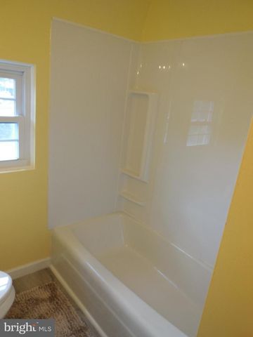2444 KEYWAY, Baltimore, MD 21222
