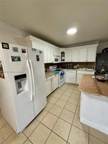 6433 SW 22nd St, Miramar, FL 33023