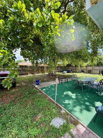 6433 SW 22nd St, Miramar, FL 33023