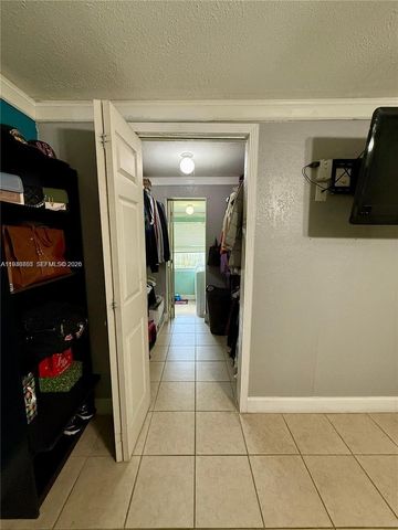 6433 SW 22nd St, Miramar, FL 33023