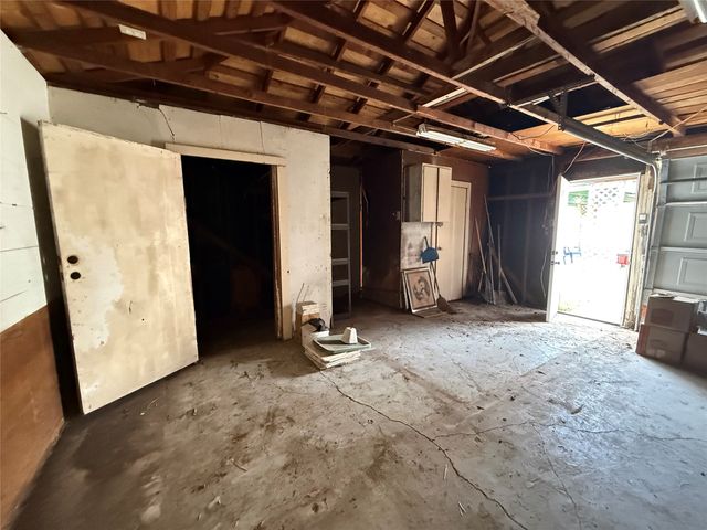 11002 Castolon Drive, Dallas, TX 75228