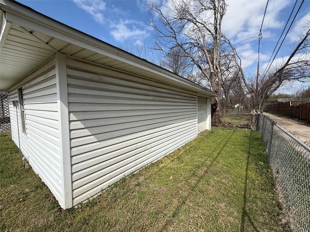 11002 Castolon Drive, Dallas, TX 75228