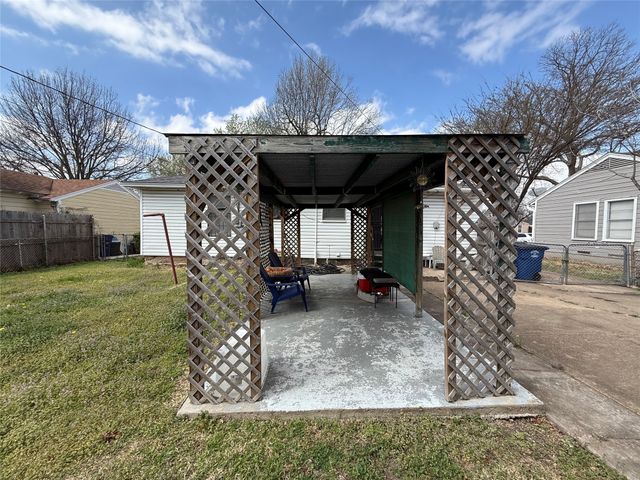 11002 Castolon Drive, Dallas, TX 75228