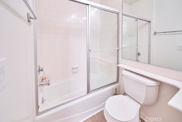 1617 S Beverly Glen Boulevard 303, Los Angeles, CA 90024