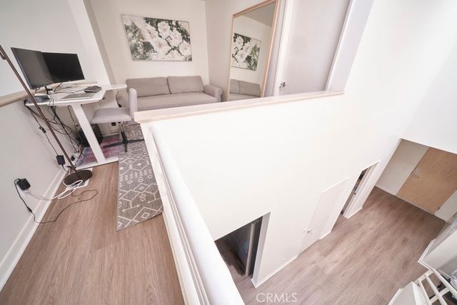 1617 S Beverly Glen Boulevard 303, Los Angeles, CA 90024