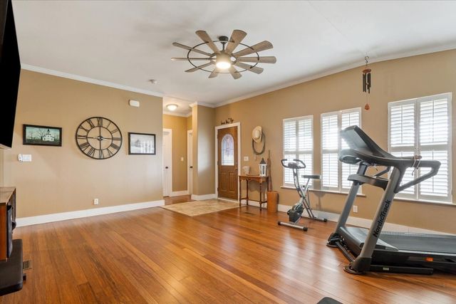 3200 NW Fourth Street, Hubbard, TX 76648