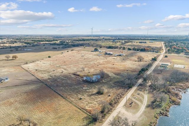 3200 NW Fourth Street, Hubbard, TX 76648