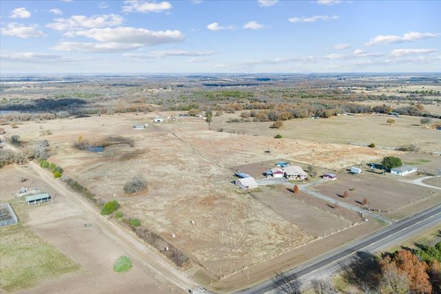 3200 NW Fourth Street, Hubbard, TX 76648